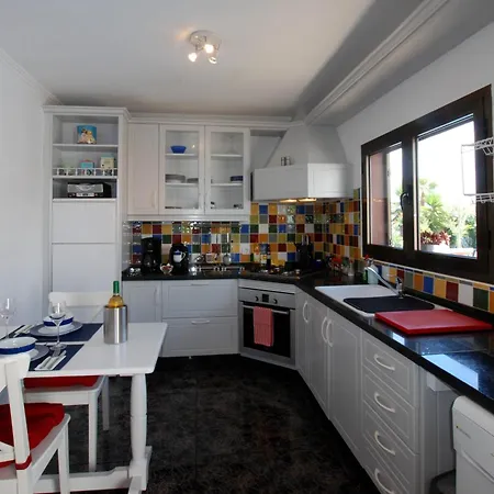 Casa Azmira Del Mar Holiday home